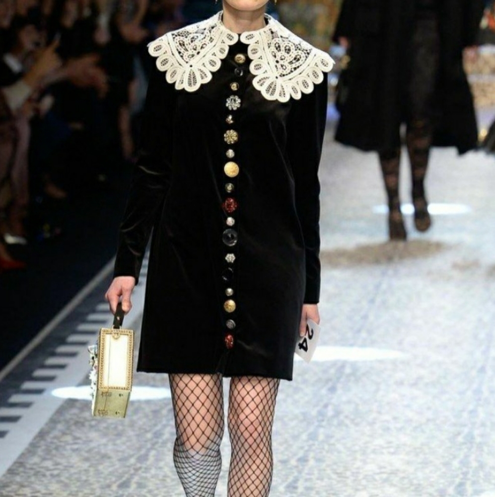 Victorian embroidered collar shirt dress - Picture 10 of 10